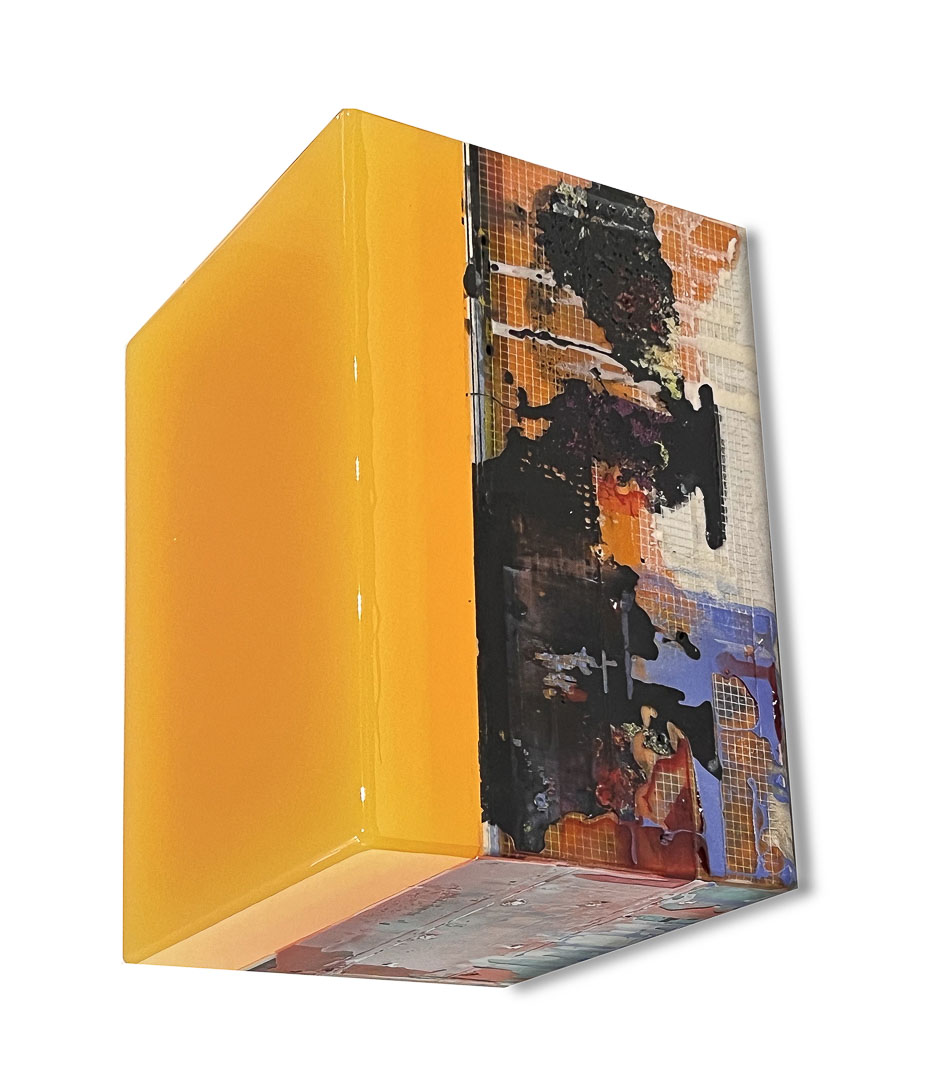 Ivan De Menis - Tessera 170/q4 2022 - legno,tessuto,smalti,pigmenti, resina epossidica - 23 x 16 x 16 cm - DEMETM009