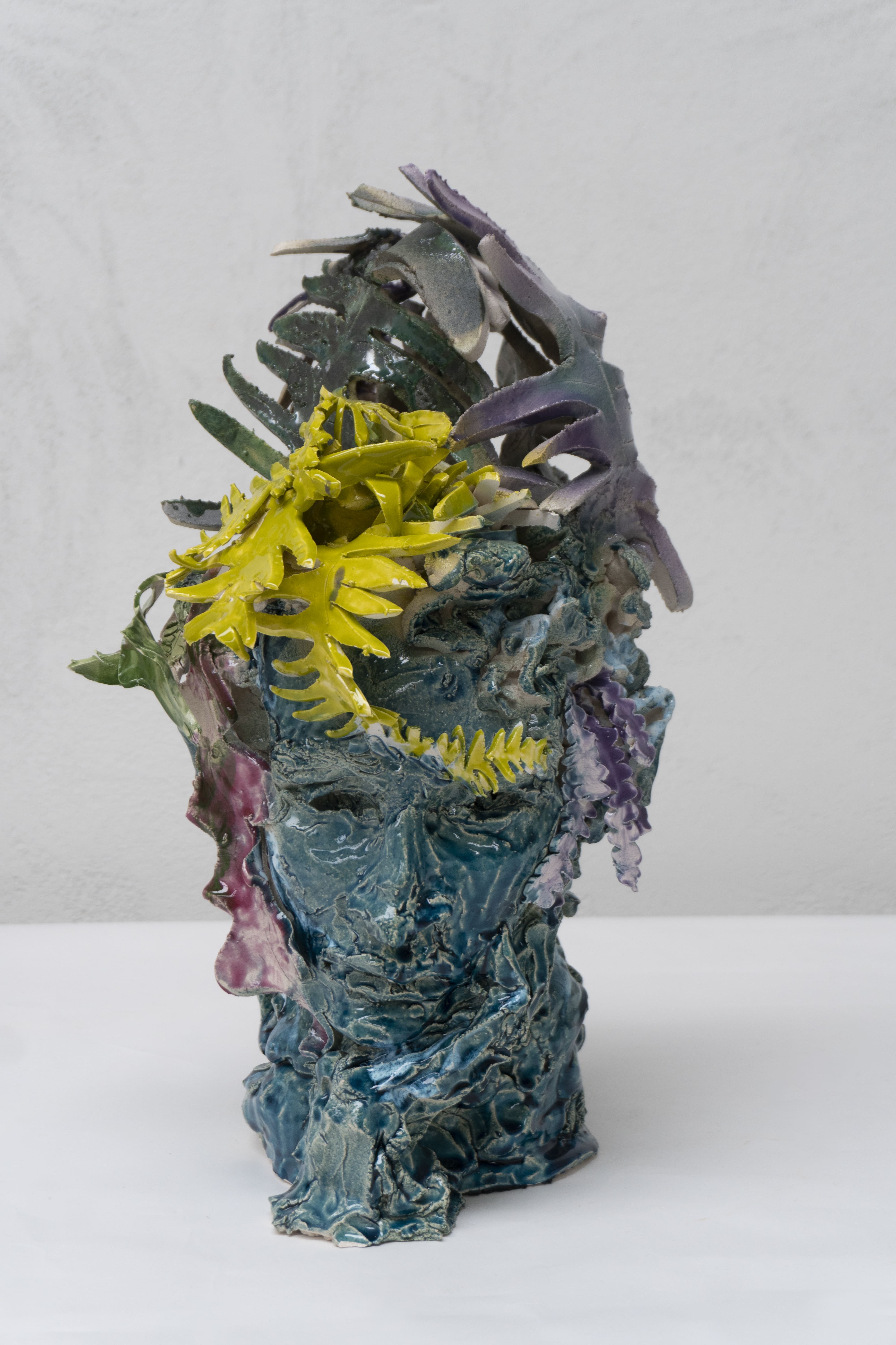 Cosimo Vella, Sottobosco, 2023, ceramica smaltata, 48 x 30 x 30 cm, VELLASC007