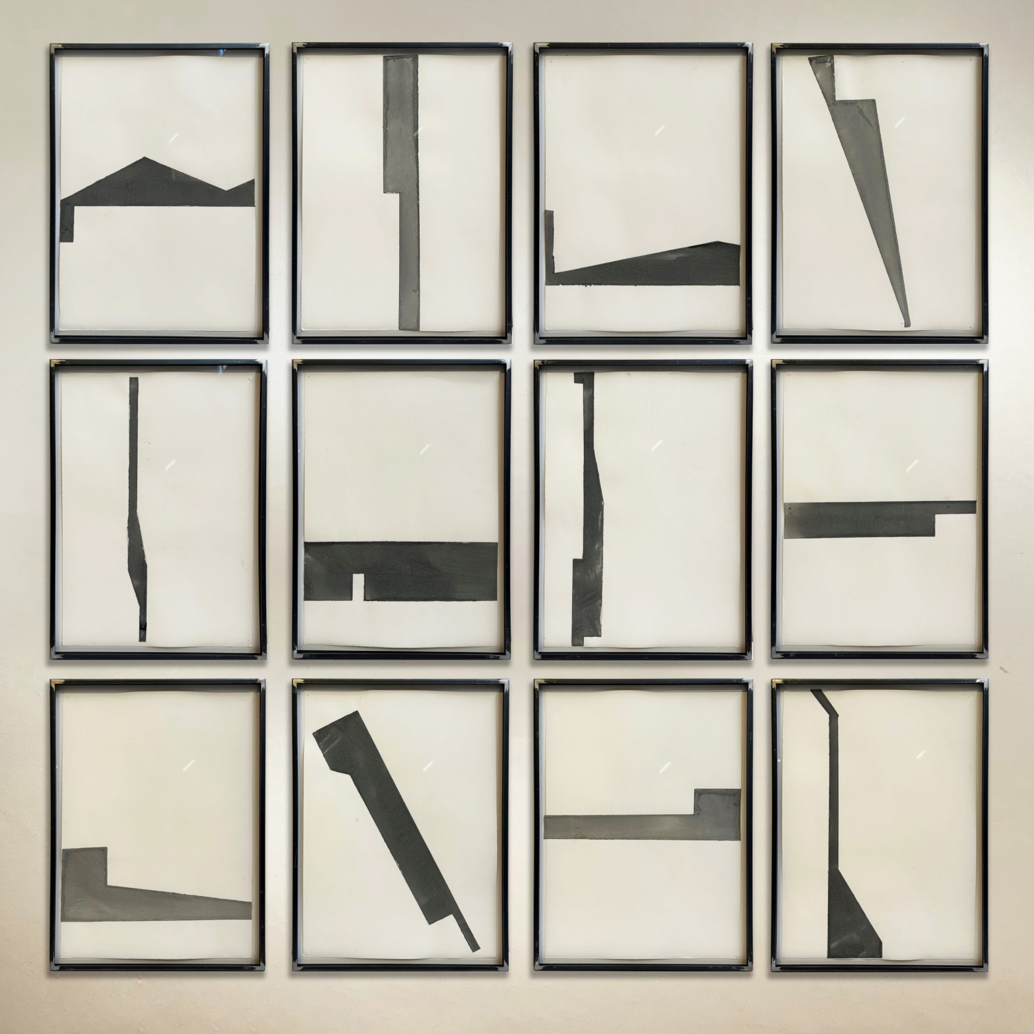 Marco Tirelli, Senza titolo, 1986, Collage e tecnica mista su carta, polittico di 12 elementi, Collage and mixed media on paper, polyptych of 12 elements, 50 x 35,5 cm cad.,, TIRPOL053