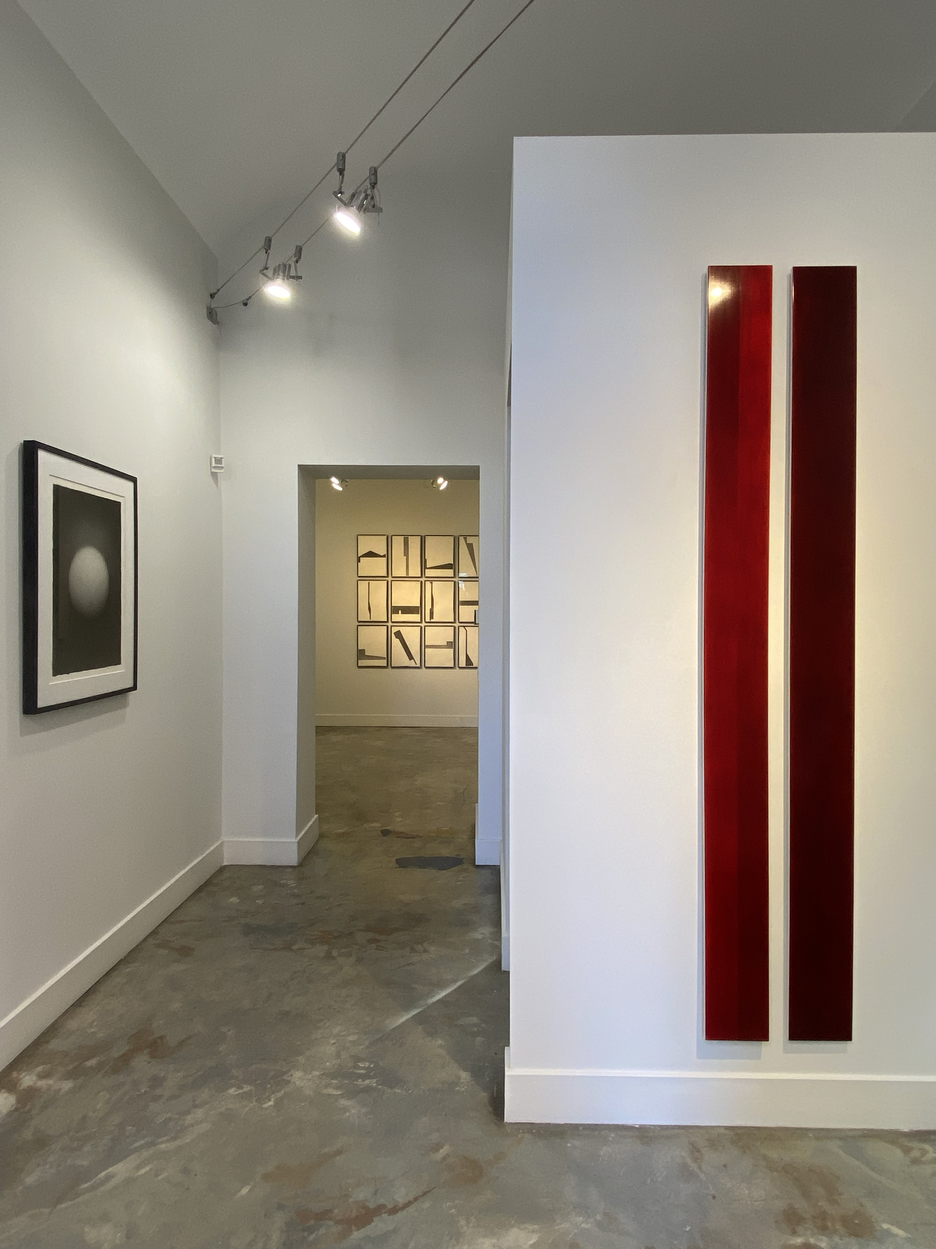 Allestimento - Luce Trattenuta - Marco Tirelli, Riccardo De Marchi e Paolo Serra