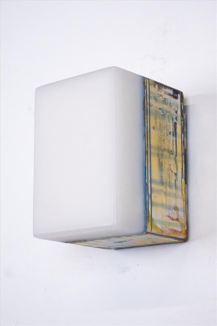 Ivan De Menis, Tessera D2:x6, 2026, legno, tessuto, smalti, pigmenti, resina epossidica, wood, fabric, enamels, pigments, epoxy resin, 17,5 x 12,0 cm,DEMETM136